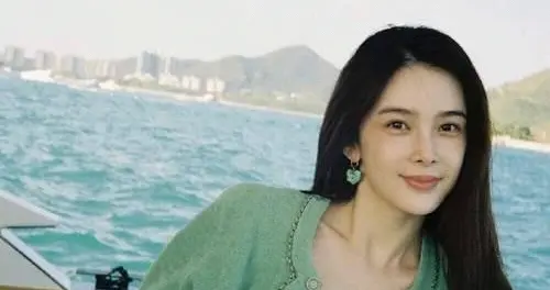 赵樱子直播有新话题？性格火爆降不住彭冠英，3天就能把人吓跑了