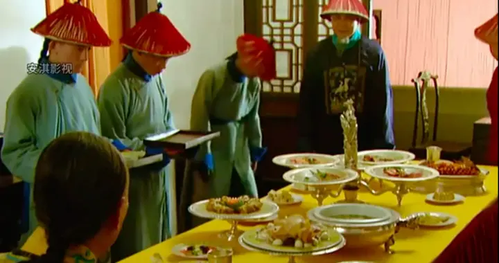 佟国维为何决定亲手将八爷党送上绝路？只因为吃了康熙一顿饭！