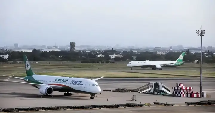巴基斯坦，光速屈服！对台航司空域禁令只维持三天，立马又放行