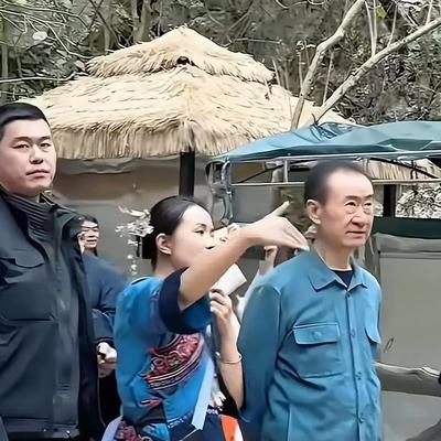 悦娱元素：万达总裁王健林先生， 这年纪了