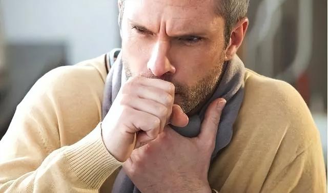 为什么中老年人总是痰多吐不完，嗓子老有痰？中医帮你化一身痰！