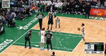 球迷Seven：一言难尽！普尔三次罚球就