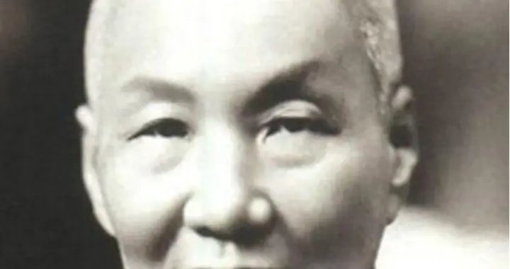 1940年，保镖林怀部请假遭拒，气愤不已，对着张啸林抬手就是一枪