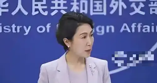 中方行动再升级，对琉球措辞变了，高市请求对话，中方送上7个字