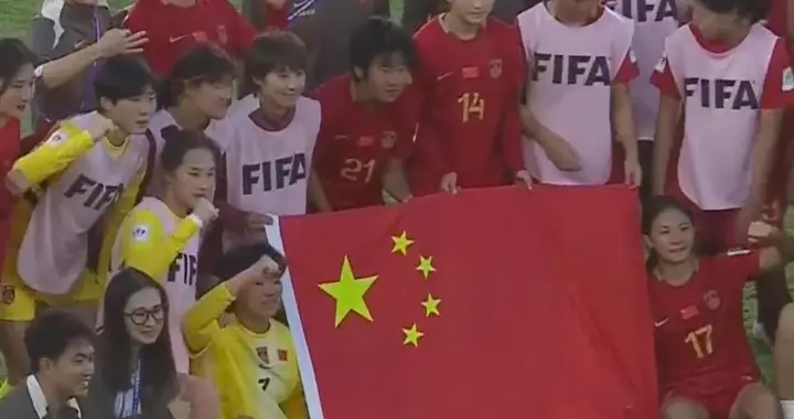 喜极而泣！U17中国女足再创辉煌，点球大战4-3，首进世界杯8强！
