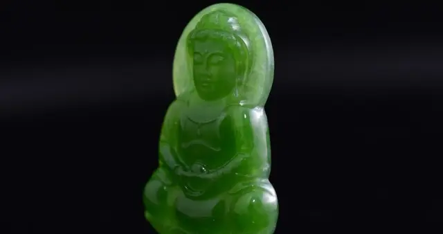 小小说：血染玉观音