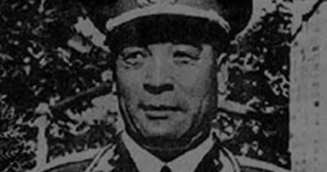 55年，聂鹤亭嫌军衔低，大闹总政，罗荣桓气道：先不要给他授衔