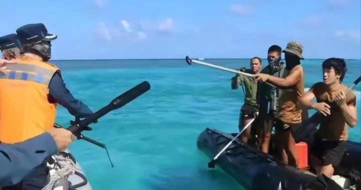 菲律宾船只五天三闯南海，把水泥浇进船底，中方这次没留情面