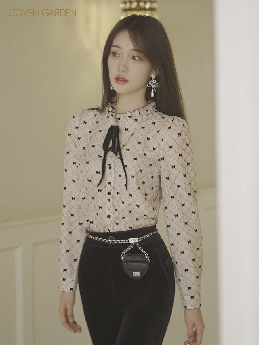 哥文花园蝴蝶结小众复古杏色衬衫女上衣