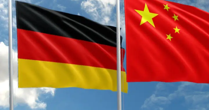 德国总理盛大访华，值得称赞；之前先和高市早苗通话，什么意思？