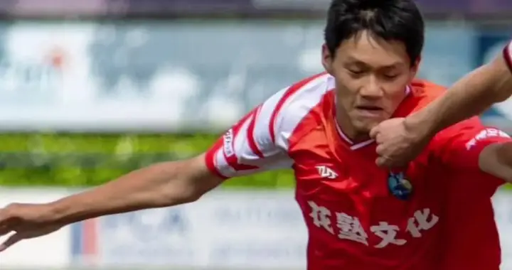 中国足球砸钱送孩子出国，却毁了他的职业生涯，怎么办？