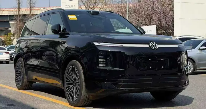 旗舰入局！大众ID.ERA 9X实车到店，德系新旗舰来了