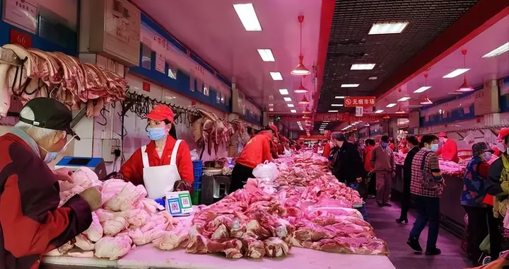 不出意外的话，下半年开始，猪肉行业将迎来一轮新的洗牌