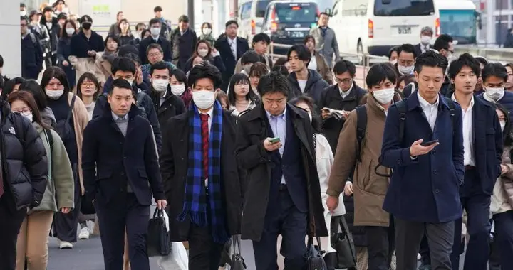 日本5月平均工资约合人民币1.3万，连涨5个月，工作时间减少3.8%