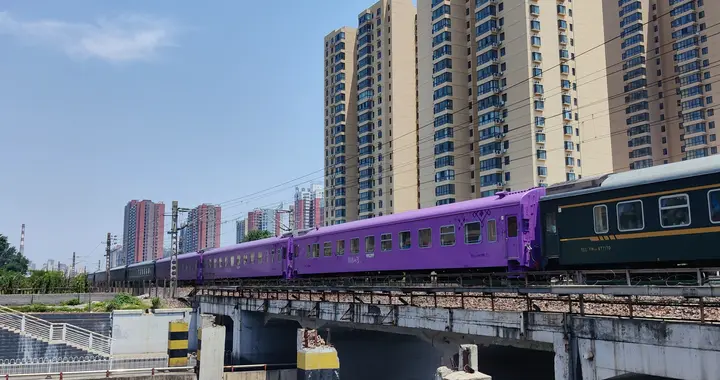 火车上开KTV？68元一小时，旅途也能“嗨”起来