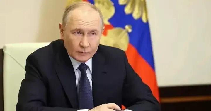 下令封锁伊朗后！普京表态，特朗普无中生有：怕中方“忍无可忍”