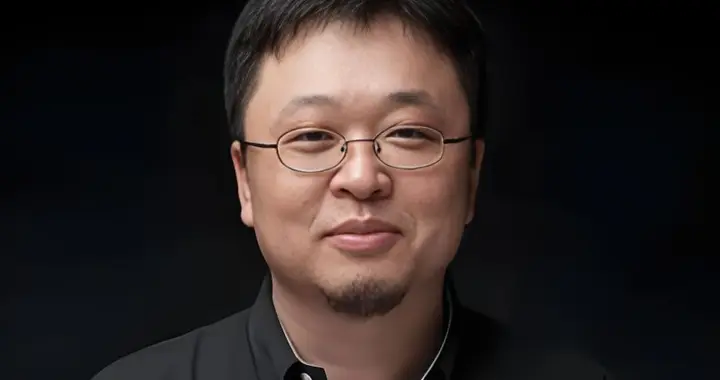 罗永浩力挺韩红：喊打喊杀太流氓了，能坚持做十几年公益功德无量