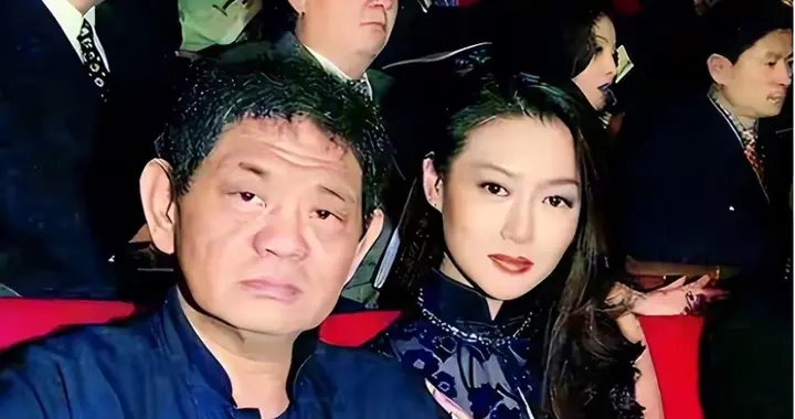 台湾第一丑男：睡过百位情人，死前只剩3万台币，墓碑不敢放遗照