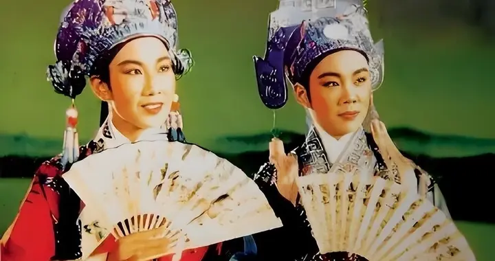 看了浙江越剧，又看河南豫剧，我做哪个地方剧种的戏迷好？