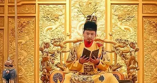 明孝宗朱佑樘，也许是中国历史上身世最为传奇的帝王，没有之一