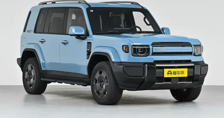 方盒子造型+四驱系统，iCAR V27四驱猎鹰700实力如何？