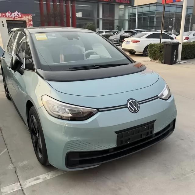 大众纯电紧凑型车，新款大众ID.3实车曝光，家用车你会选择他吗？