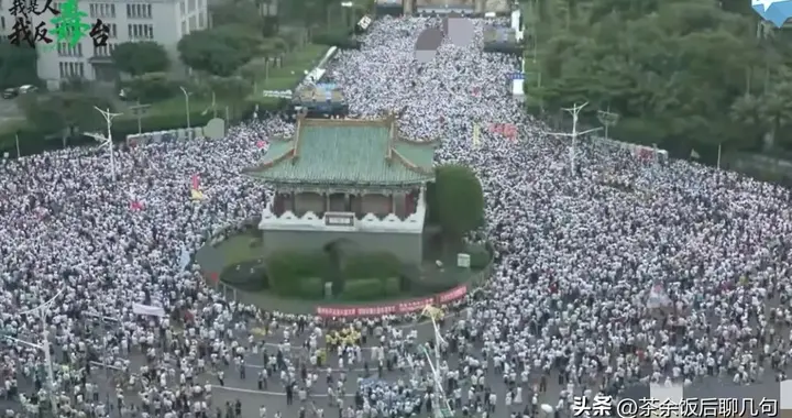 人数已过八万！蒋万安功不可没，侯、朱没拉后腿，王金平回家休养