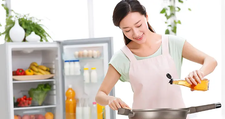 毒性是砒霜的1000万倍！这东西就在自家冰箱里，千万别给孩子瞎吃