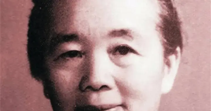 她是红四方面军领导，指挥过六位开国上将，二十年后非正常去世