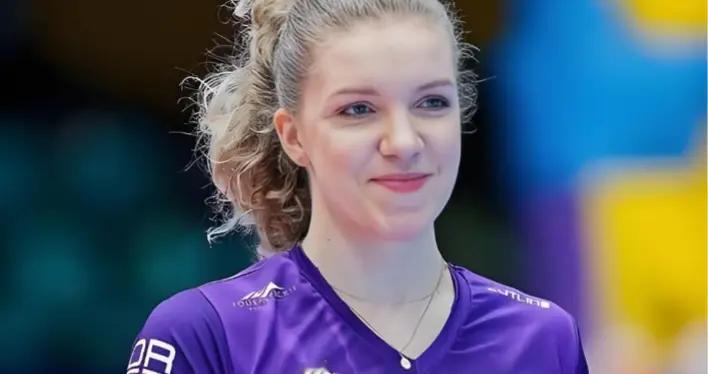 突发！波兰女排队长宣布退役，辟谣怀孕传闻，将对波兰队造成影响