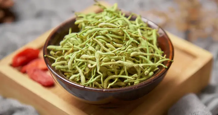 金银花再次被关注！医生：癌症患者吃金银花，不过多久或有6变化