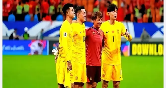 零封对手+28次神扑！揭秘李昊比王大雷稳的真正原因