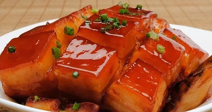 心梗的“源头”被查出，肥肉排在第一名很多人或许每天都吃