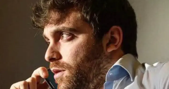 😱 罗马诺为沙特拍宣传片遭炮轰！粉丝：卡舒吉的血忘了？