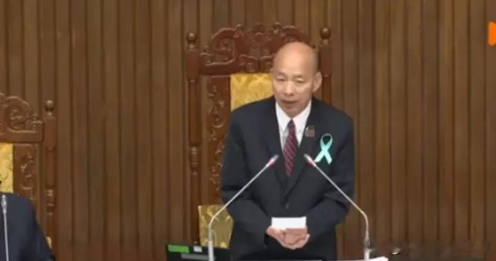 52：49！民众党团拒绝给蓝营背书，萧旭岑称2028一定蓝白合