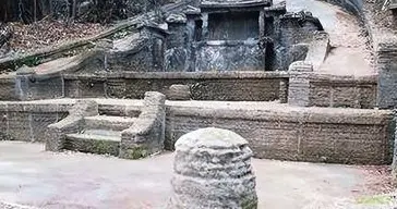 浙江发现无名“皇帝”墓，守陵家族默默守护长达千年