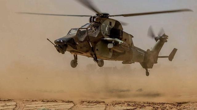 风物长宜放眼量：法国陆军虎式攻击直升机在