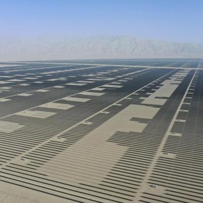 深n硬：塔克拉玛干沙漠用草方格二重锁边