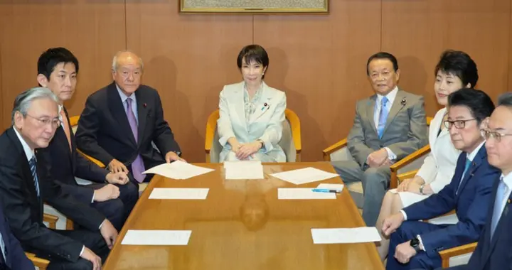 麻生太郎领军，为高市量身成立一个新派阀，打造“政权防护墙”