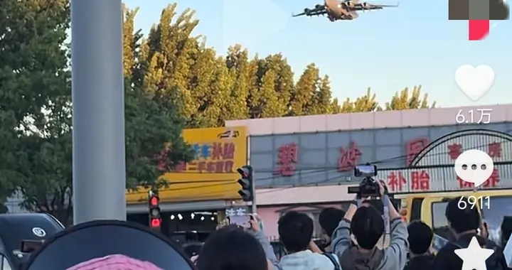 三架C-17抵京，美国总统出访的“空中后勤大阵”有多夸张？