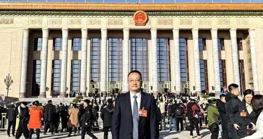 两会热搜！庹庆明建言:高速免费换3000公里年度额度，ETC自动抵扣