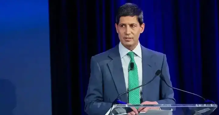 为何白银恰跌35%？德银实锤：这波暴跌是资本精心策划的金融围猎