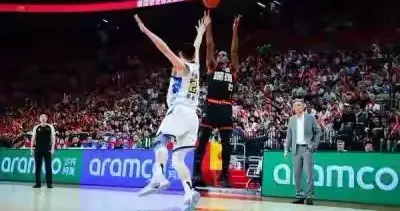 炸穿CBA！24年等待VS卫冕狂潮，沪浙巅峰战直接封神
