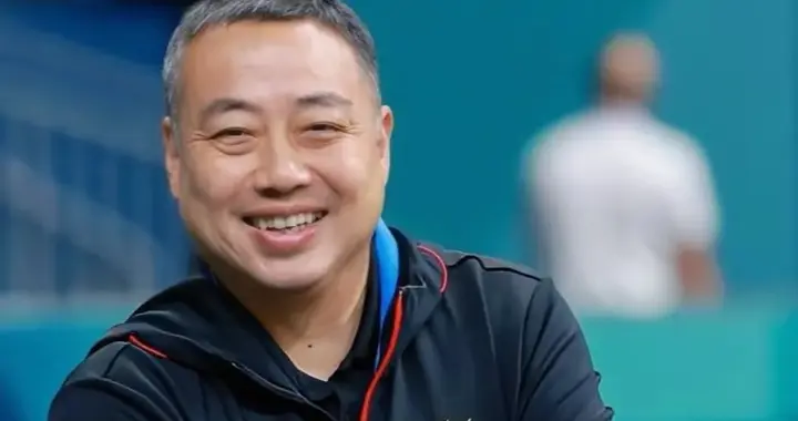 刘国梁：“没有人比我更爱护运动员，毁他，我脑子不是有病么？”