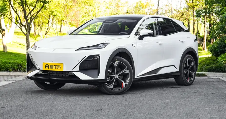 续航增加100km，价格还便宜，深蓝S07华为乾崑630版来了