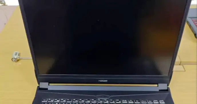 10代标压U+RTX2060显卡，神舟这款老笔记本还值得入吗？