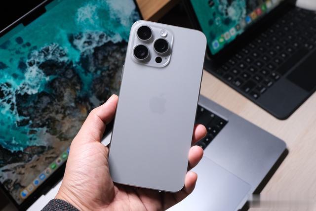写在iPhone 16发售前：iPhone 15 Pro Max一年使用体验回顾
