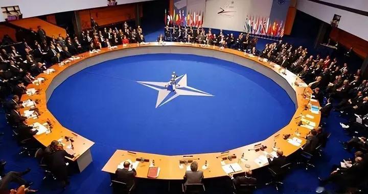 美国收割完中东与南美，接下来欧洲恐怕就要倒霉了