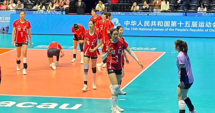 朱婷率队痛打老东家！河南爆冷3-0横扫天津，客串教练换人起神效