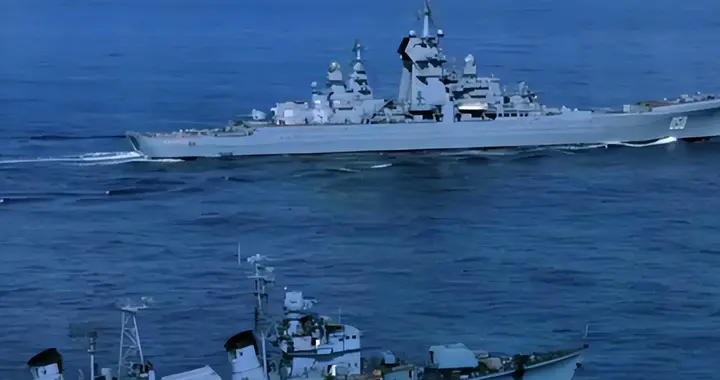 高市早苗解禁武器出口当天，中国两记重拳同砸下，六个字说透结局